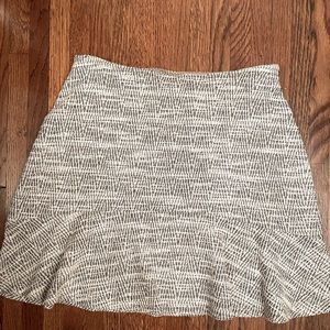 Loft 🖤🤍black and white  tweed skirt